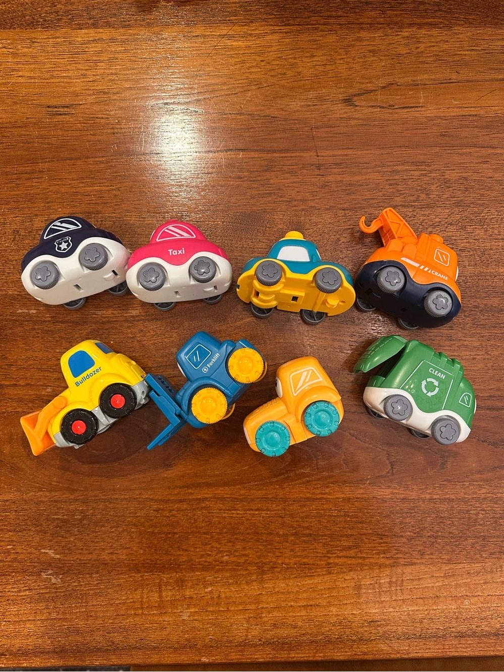 Bundle of 8 Vehicles, Cars and Construction Vehicles, Multicolored